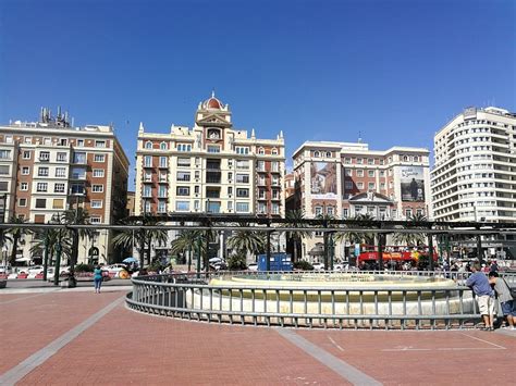 playa marina malaga|PLAZA DE LA MARINA (Malaga): Ce quil faut savoir。